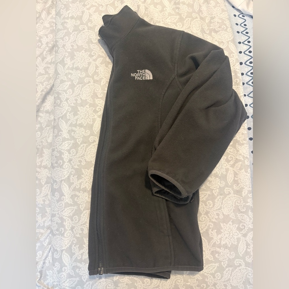 The North Face Women’s Classic Grey Zip Up Fleece